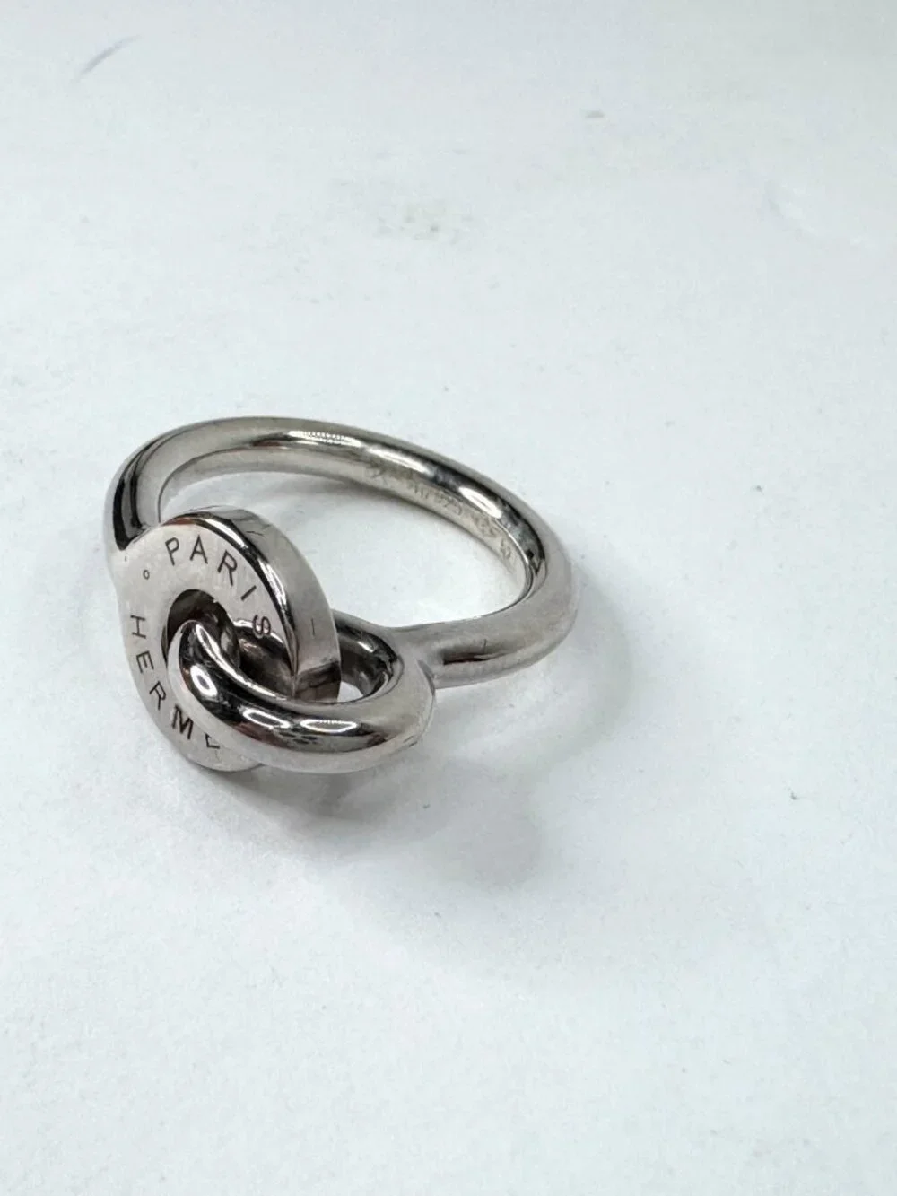 Vintage Hermès Dubbel O Silver Tone Horseshoe Charm Wide Ring with Box GS868